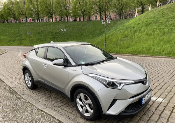 Toyota C-HR cena 87900 przebieg: 59000, rok produkcji 2018 z Szczecin małe 29